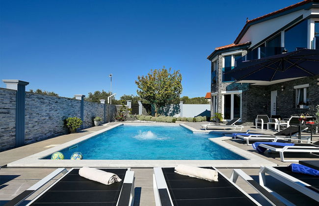 House 1971 - Photo 53