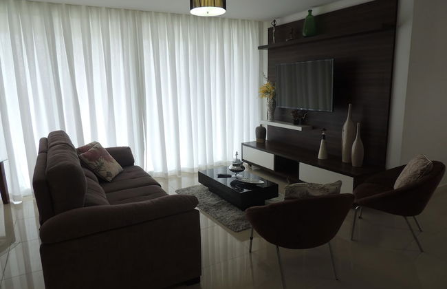 Lindo Amplo 3 Quarto em Prédio Frente Mar - Foto 38