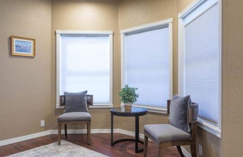 Desert Paradise Pool Spa Pickleball Putt Green - Foto 25