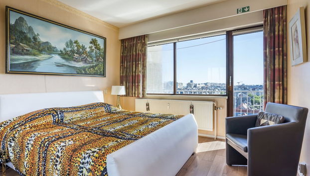 Authentic Apartment With View - Foto 3, Habitación