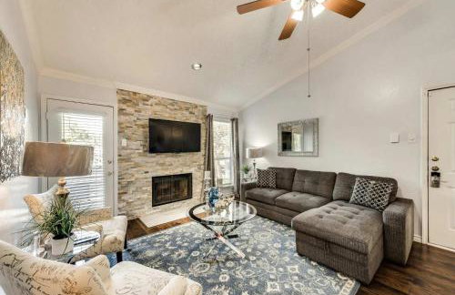 Modern Lux 2BD Pool DFW South Irving I22 - Foto 1