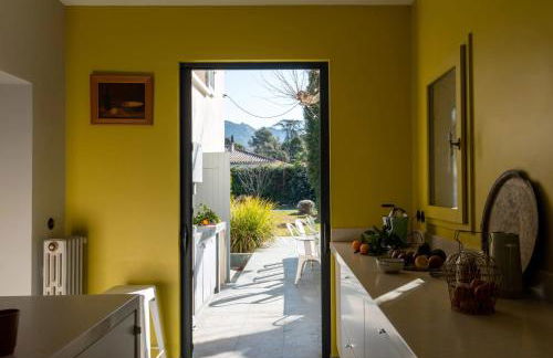 Grande Villa Provençale avec Piscine Privée à Gémenos - Foto 9