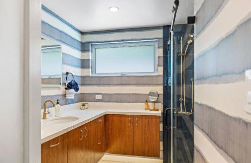 Luxurious Tennis Club Bungalow 1 with Mountain Views and Walks to Downtown Palm Springs! - Foto 5