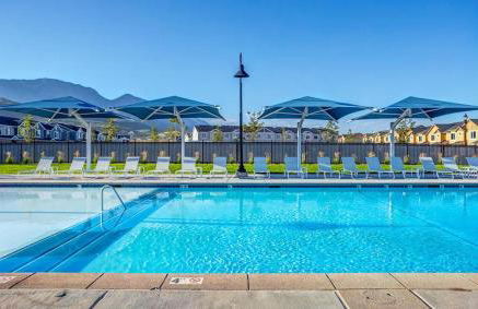 Family-Friendly 3-Story Home Sleeps 8 - Foto 17