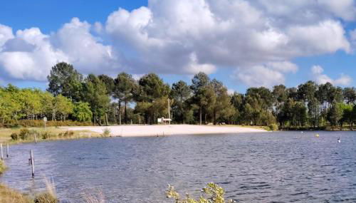 Chez Christian Chalet aux bords du lac de Peyre - Foto 4