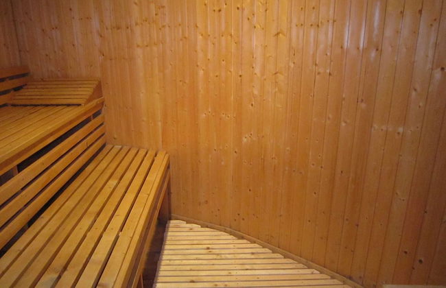 Strotzbusch Forest Hideaway - Photo 13