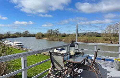 On the river Severn - Severnside Boat & Caravan Park, Caravan 9 - Photo 14