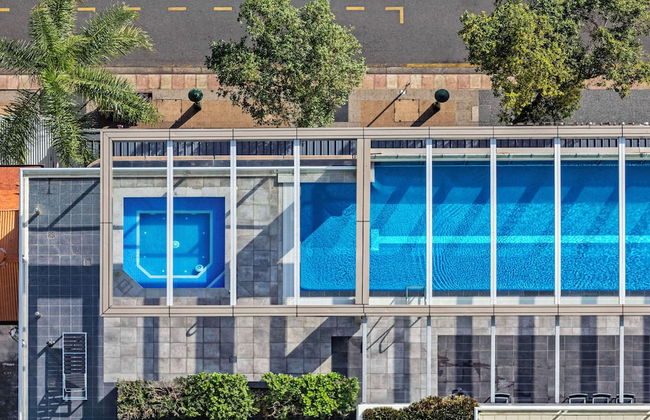 Oaks Brisbane Casino Tower Suites - Photo 69