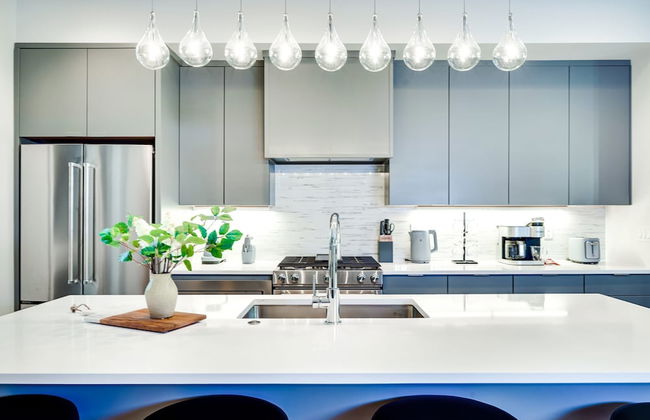 Sky High Cowgirl Luxe 4BR w Rooftopdeck Karaoke - Foto 29