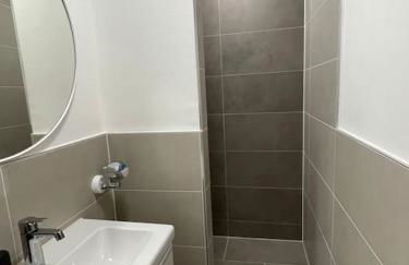 Zentrale moderne City-Wohnung - Netflix - Nespresso - Foto 37