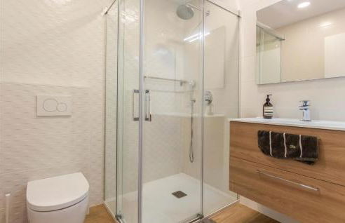 Amazing Apartment In Malaga With Wifi - Foto 26