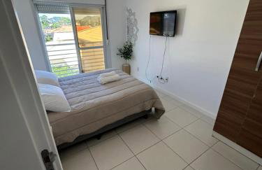 Apartamento Ingleses 400 metros da praia - Foto 16