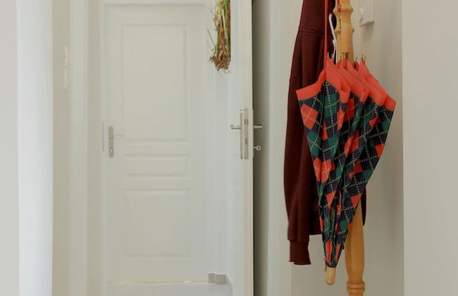 Splendid Views from a Cozy Cottage with a Garden Terrace - Foto 35