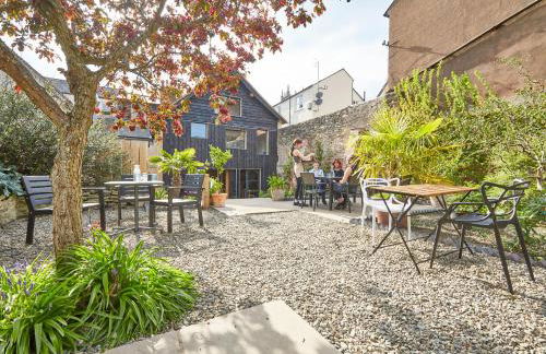 Kin Ludlow Rooms - Photo 22