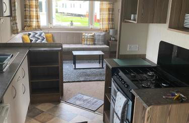 Haggerston Castle 6 Berth Caravan - Lakeside North 23 - Foto 9