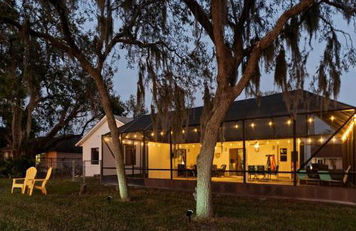 Waterfront - Private Pool - Pet Friendly - Photo 51