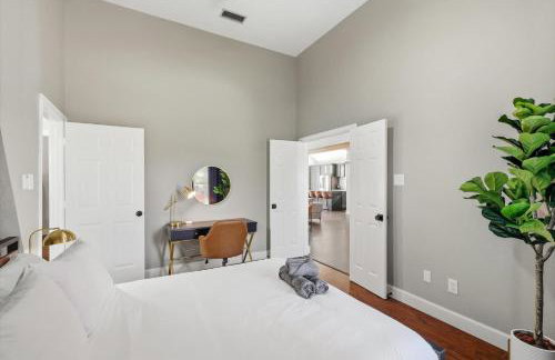 5BD 2BA Vacation Retreat w Pool Hot Tub & BBQ - Foto 29