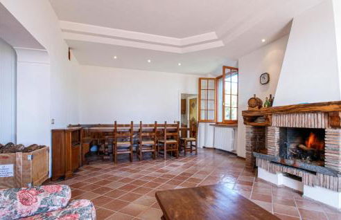 Gorgeous Home In V Di Montecopiolo - Foto 4