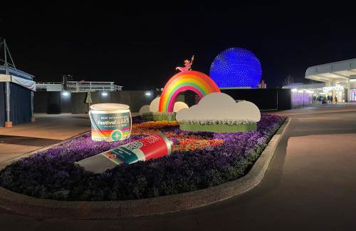 3 Bedroom Villa with Poolside Cinema and Games Room Close to theme Parks sleeps 6 - Photo 62