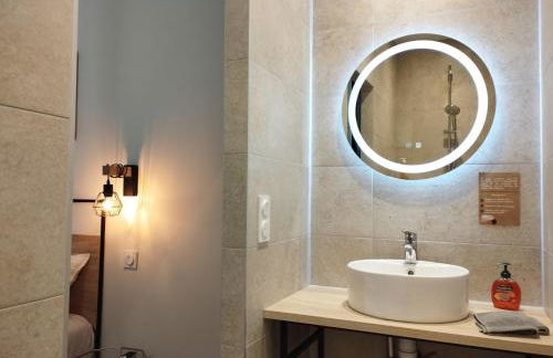 CoLiving des Moulins sur Crémieu 3étoiles - Proche de Lyon & Bugey - Foto 29