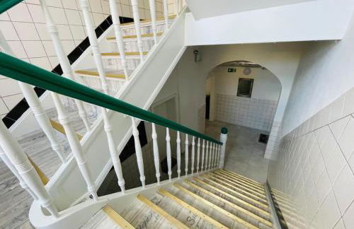 Top Apartments in Kamen - Cozystays - Foto 28