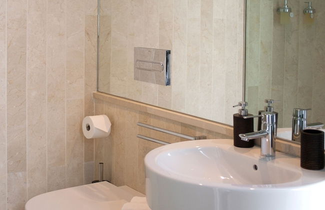 60 Balconies Art - Photo 49