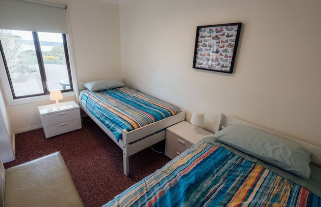 Emu Bay Holiday Homes - Photo 20