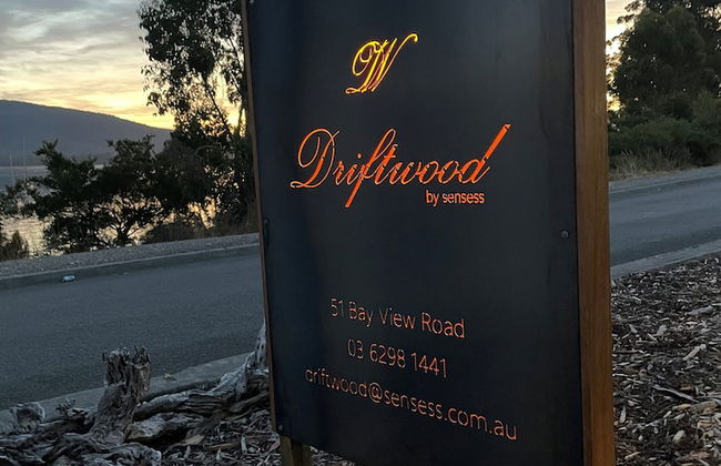 Driftwood Cottages - Photo 13