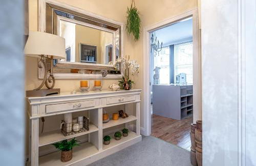 Caledonia House- Luxurious Sea View House Near Edinburgh by Urban Haggis Stays - Foto 29