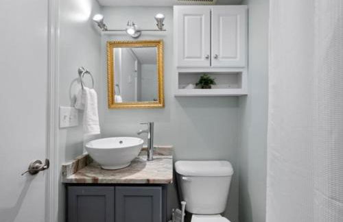 Studio steps to Soccer and OTR and Downtown - Foto 11