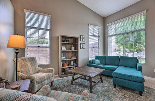 Hot Tub and Fire Pit Phoenix Oasis Near Hiking! - Foto 2