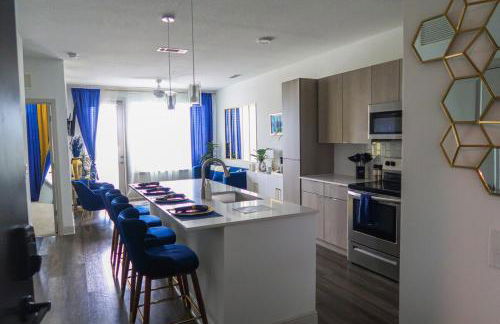 Cosmic Serenity Retreat 1BD Lux King in Southeast Jax - Foto 7