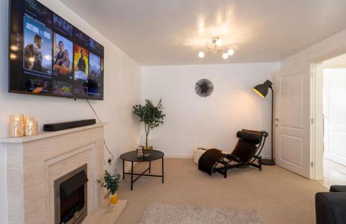 Cozy Glam Patchway Garden House Sleep 9 Mid-Long Term Welcome - Foto 51