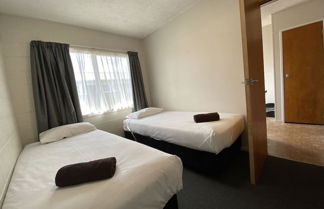 Ulster Apartments - Photo 4