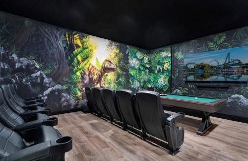 Feel the magic in this huge 7BR Disney Villa! w Theater Arcade Pool Spa - Foto 24