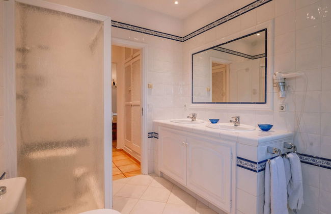 Luxurious, Detached Villa With Swimming Pool 10 Persons - Foto 19