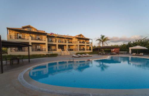 Tsokas Hotel - Photo 57