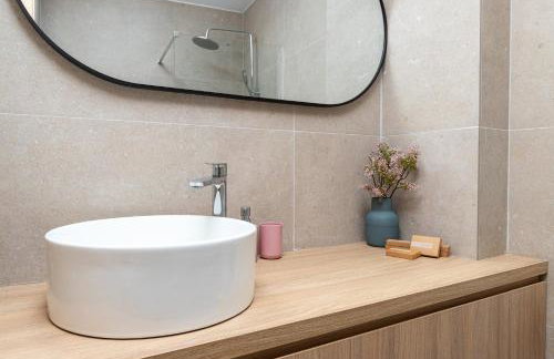 Kefalas Luxury Villas Stavlos with Private Pool - Photo 32