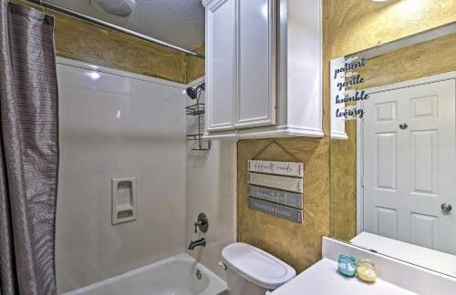 Walk to Bayshore Park Lakefront Dickinson Gem! - Foto 18