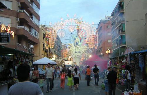 Spanish style flat close to center - Photo 36