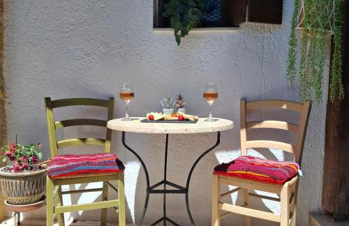 Kyriaki's Traditional House - Photo 19