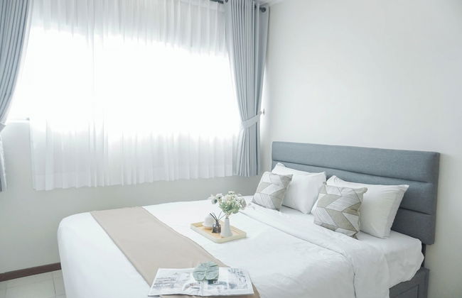 Simple And Comfort Design 2Br Apartment At Marbella Kemang Residence - Foto 1