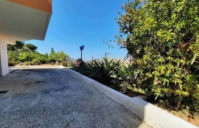 Crete Country Escape 2 Bd w Patio - Photo 40