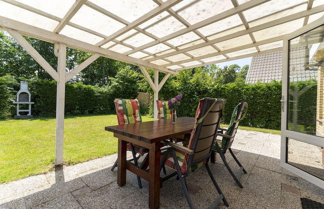 Holiday Home in Baarland With Garden - Foto 25