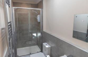 Butterwick - Barn Conversion with a hot tub on a Country Estate - Photo 10