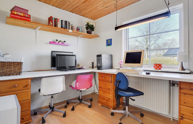 "Harrieth" - 16km from the sea - Foto 17