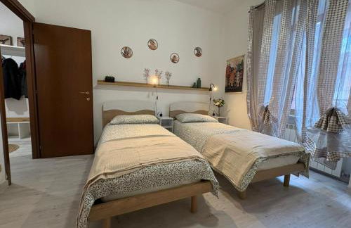 Nella Rosa - Foto 13