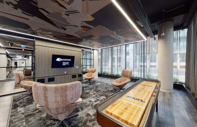 For Students Only Canvas Manchester - Foto 32