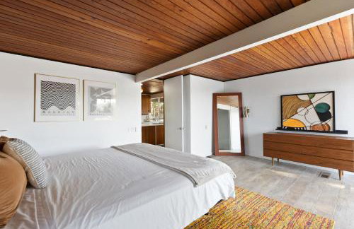 Mid-Century Masterpiece Tree house, Pool & Spa - Foto 27