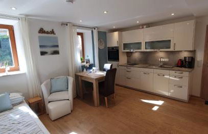 Ferienwohnung 1 Rinser mittig in Vogtareuth - Foto 1